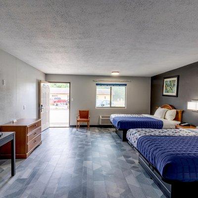 Freer Executive inn and Studios