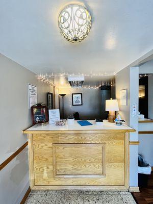 2023.AUG30- appointments, payments collected before hand, check-in desk/entry way into office.