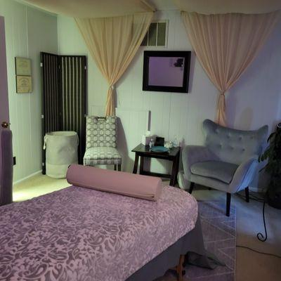 The W Therapeutic Massage