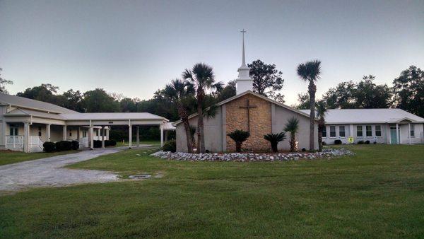St Helena Baptist Church
