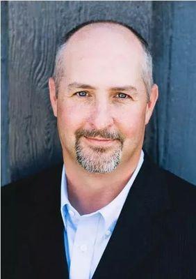 Kelly has years of experience as a business owner, general contractor and as a Washington State licensed home inspector.