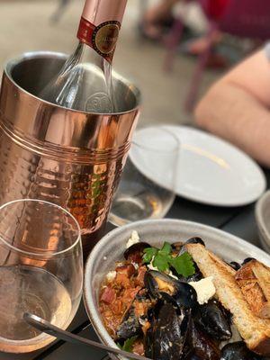 Uvae Kitchen & Wine Bar
