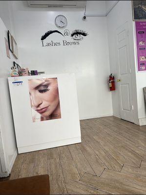 G And J Eyebrow Spa