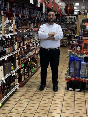 Country Club Liquors