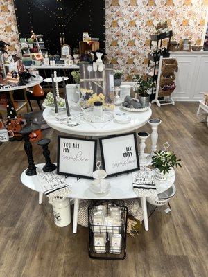 Leann’s Local Petals