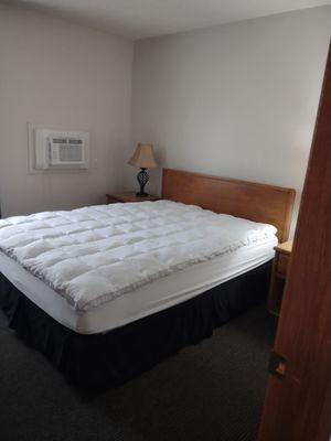 Crestview Inn & Suites