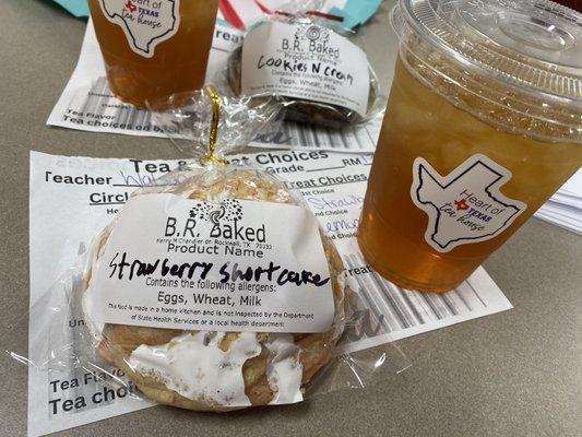 Strawberry Shortcake cookie and Heart of Texas Tea House iced tea