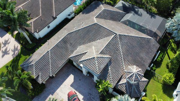 Florida Roof Cleaning