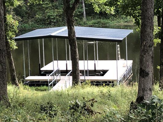 C & J Boat Docks & Lifts