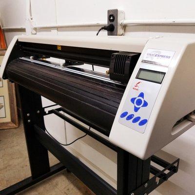 Vinyl Cutter / Plotter