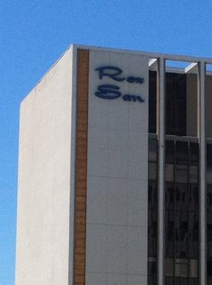 Roxsan Surgery Center