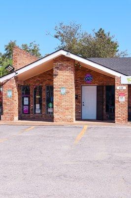 Mando’s Spot Smokeshop