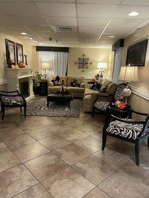 Grand View Inn & Suites