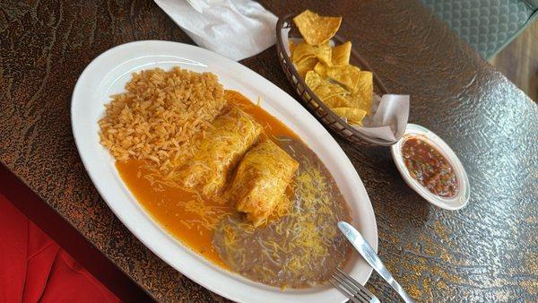 You need to cone try this place.  I ordered 2 tamales. Amazing service, amazing food, you can taste the love with which the food is made.