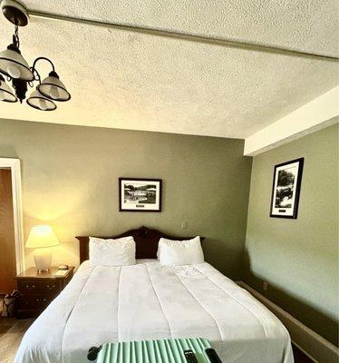 The Shawnee Inn & Golf Resort