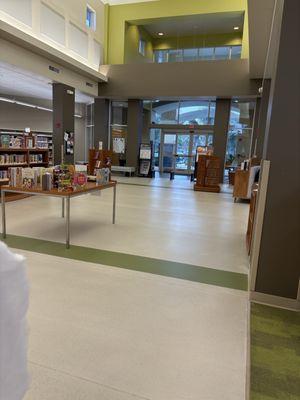 Lantana Road Branch Library