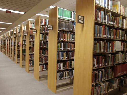 John C Hodges Library