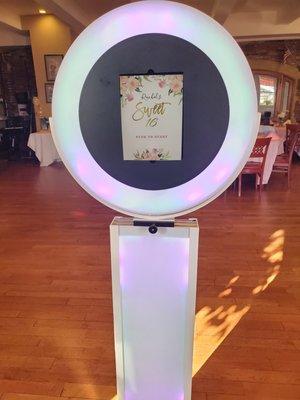 One 2 One Productions DJ and Photo Booth Entertainment