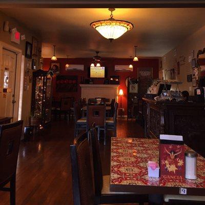 Mis Antojos, The Antique White house on Conway