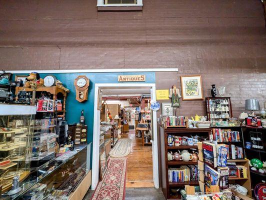 The Sanborn Mill Antiques & Collectables Marketplace