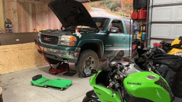 McElroy Auto An Truck repair