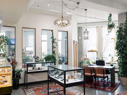 hutcherson goldsmithing showroom