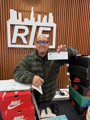 Manager Jason is the BEST!! THANK YOU!!