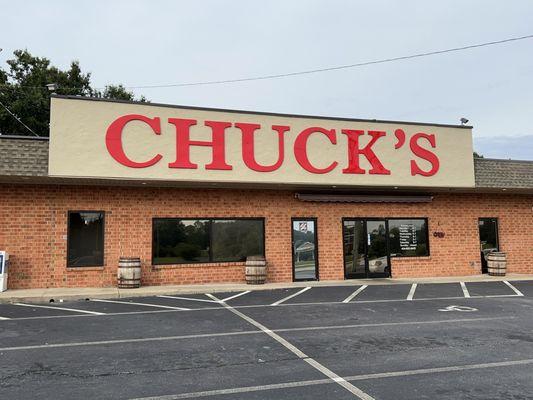 Chuck’s Meat and Deli