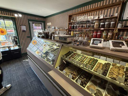 Sweet Retreats Chocolate Shoppe