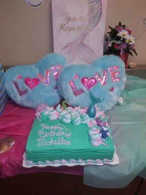 Awesome cake from Ingles for my sweet friend!