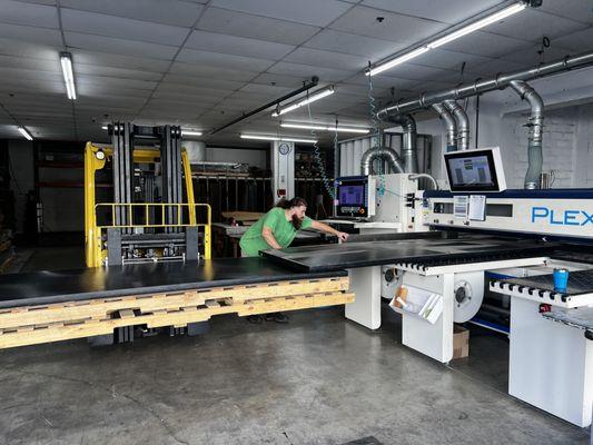 Min Plastics & Supply