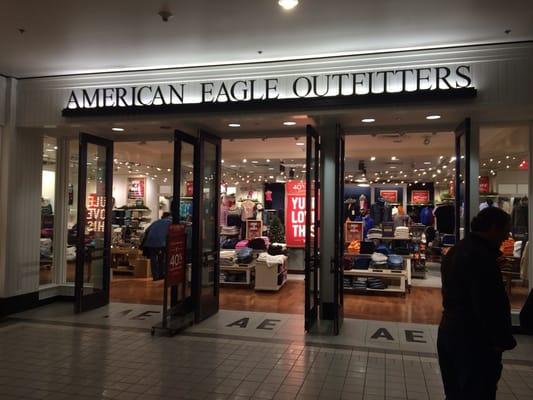 American Eagle Store