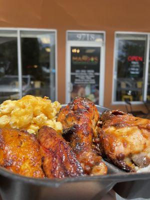 Mangos Cafe And Specialty store