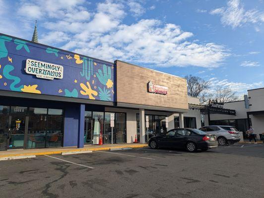 Midwood Corners, Charlotte