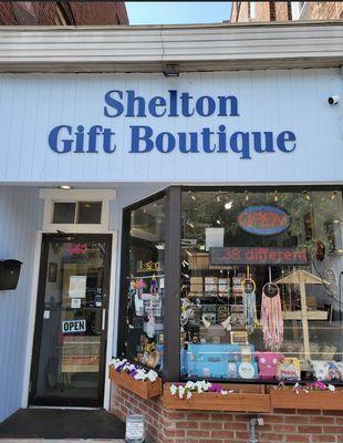 Shelton Gift Boutique