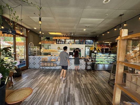 Dzui's Cakes & Desserts