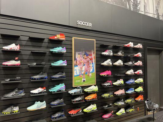 DICK'S Sporting Goods