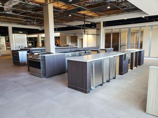 WDC Kitchen & Bath Center - Lomita