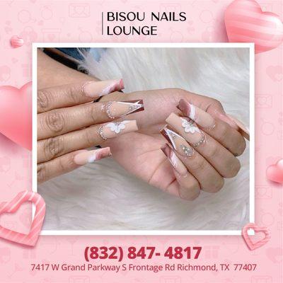 Every day is Valentine's Day, and you deserve a big date.
Don't worry what nail polish to wear.