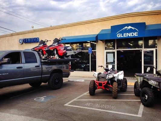 Glende Polaris Yamaha