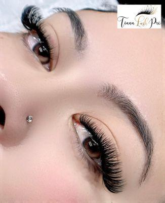 Volume set with Alissa