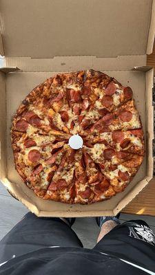 Round Table Pizza