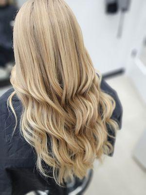 Blonding Beauties by Samantha