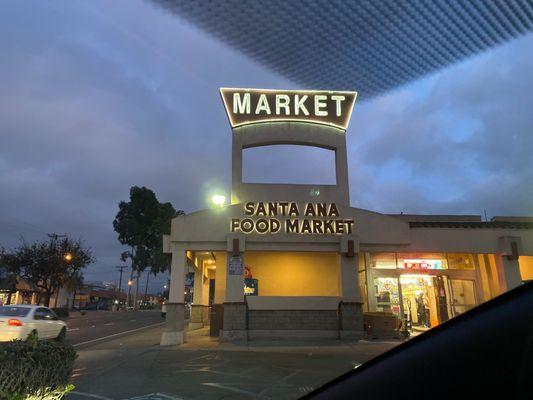 Santa Ana Food Market