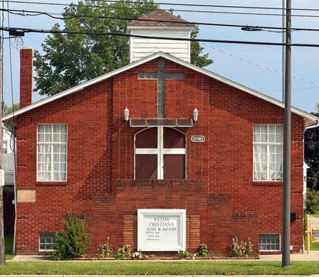 Iglesia Cristiana Fuente de Salvación Cleveland Ohio