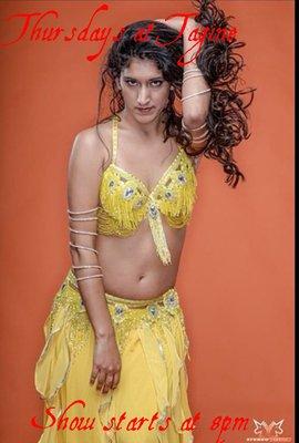 Mariana: Professional Belly Dancer