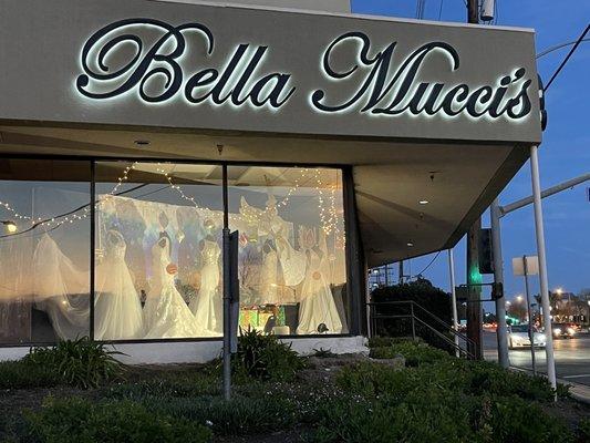 Bella Mucci's Bridal Couture