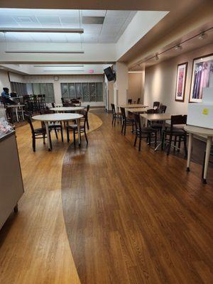 Cafeteria in St. Lukes South Shore Hospital