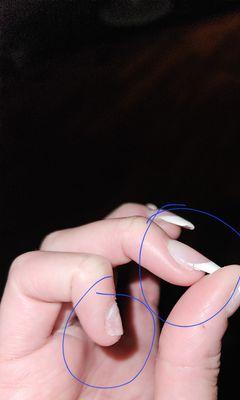 Beverly Hills Nail Design