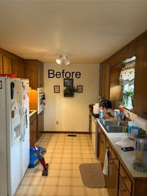 Clients kitchen before it's cleaned